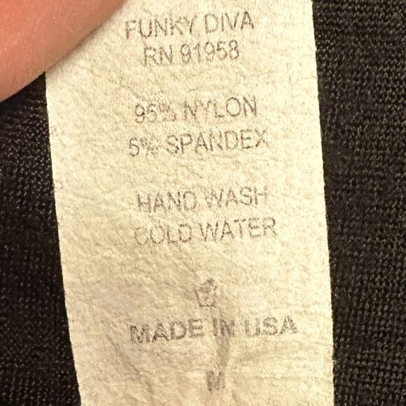 Funky Diva Black Dance/Tennis Skort - Picture 4 of 5